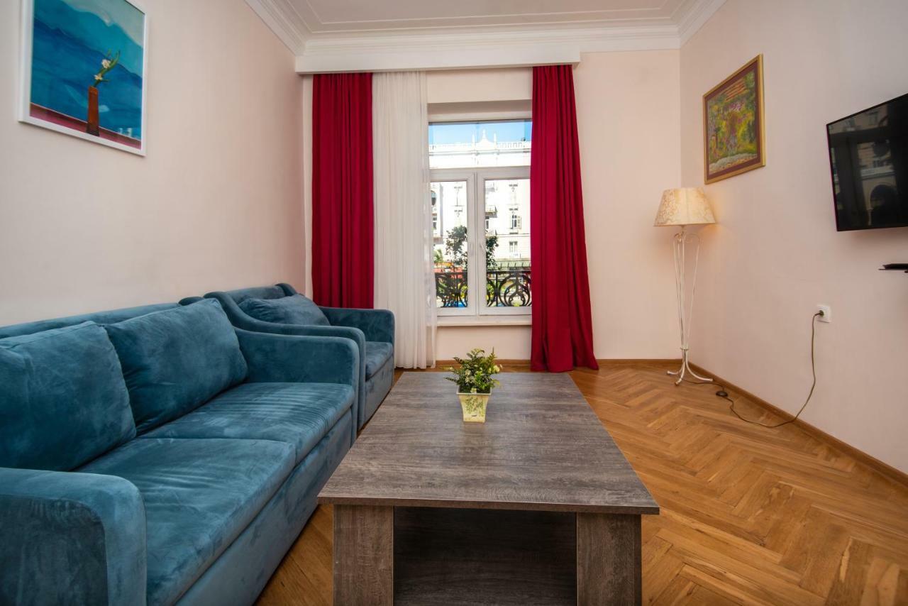 Gio'S Apartment Tbilisi Ngoại thất bức ảnh
